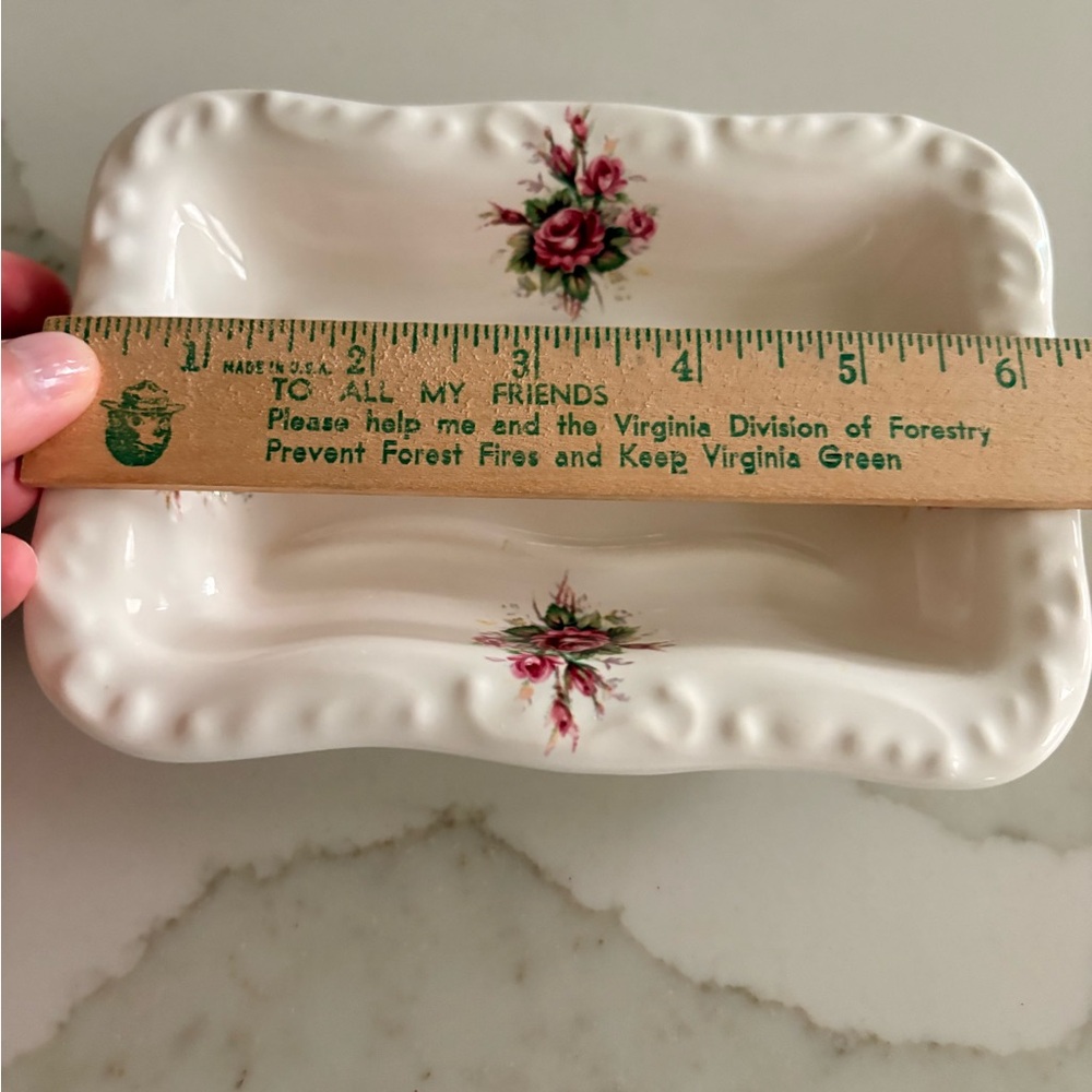 Athena White with Roses soap dish - Picture 6 of 6